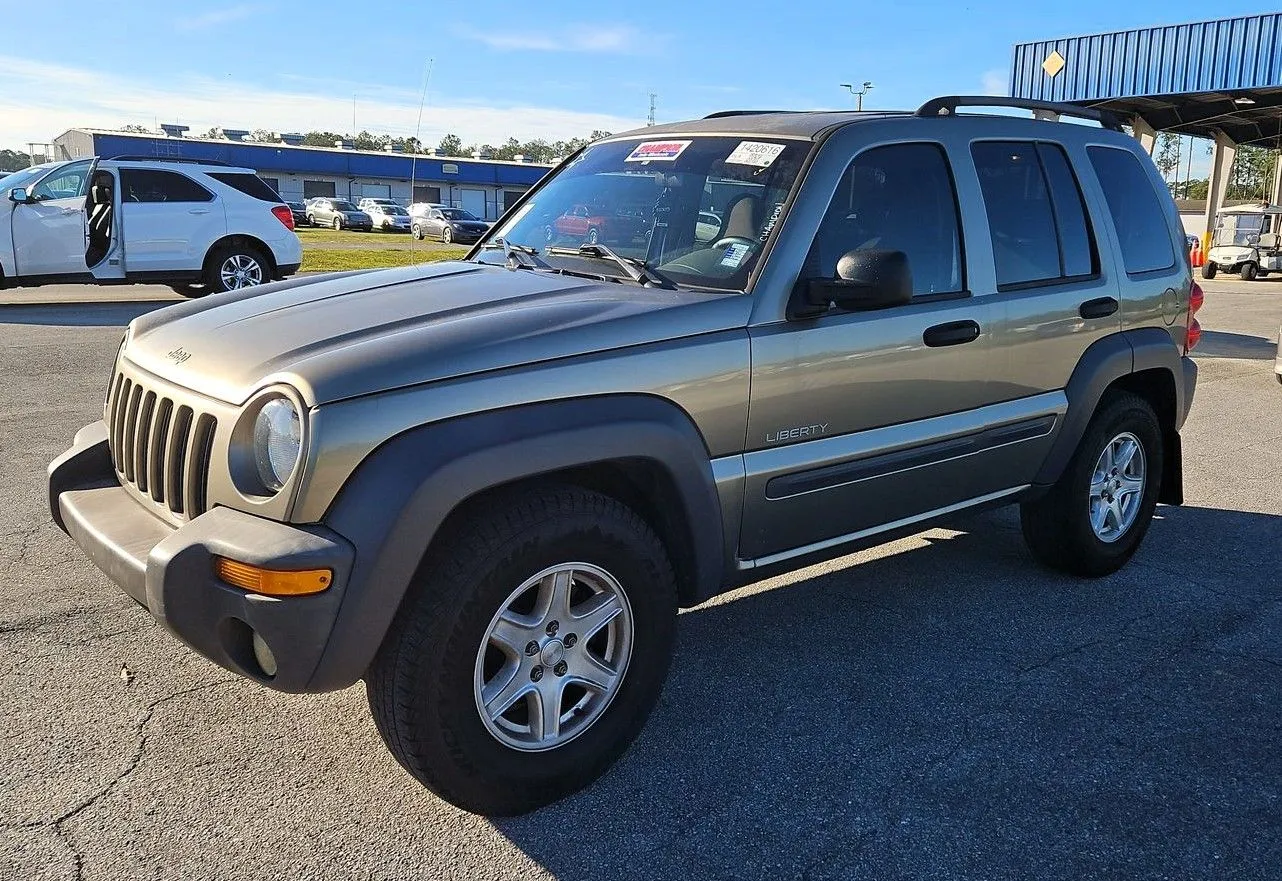 2004 Jeep liberty Sport Utility 4D