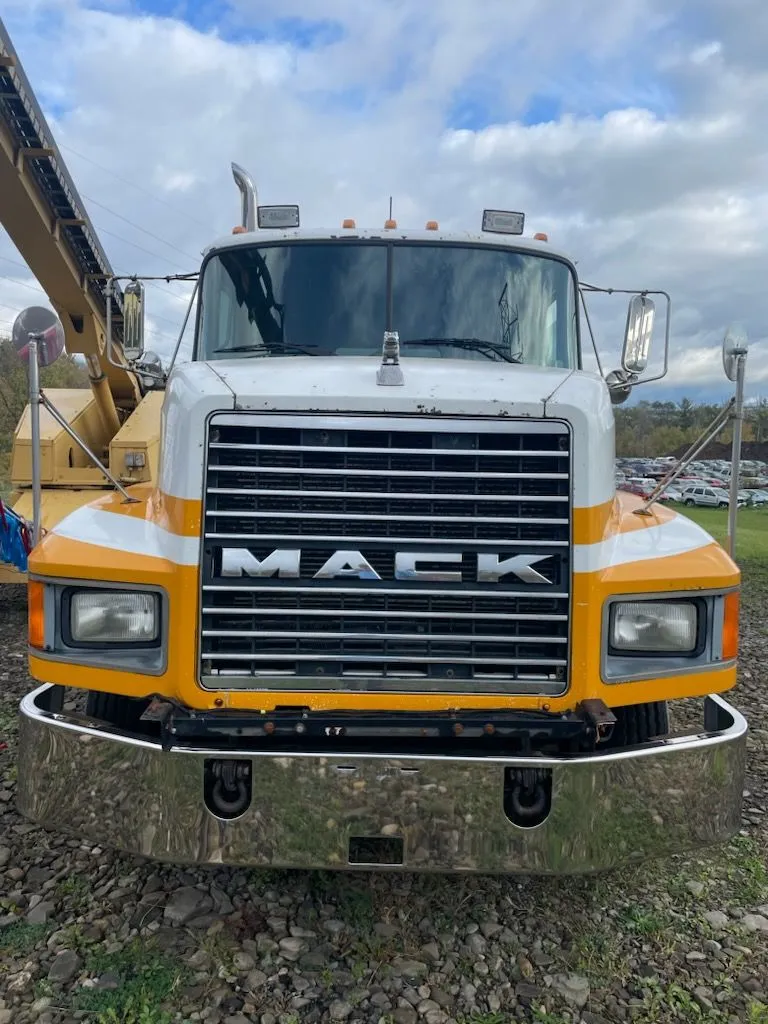 1991 MACK CH613 Twin Screw